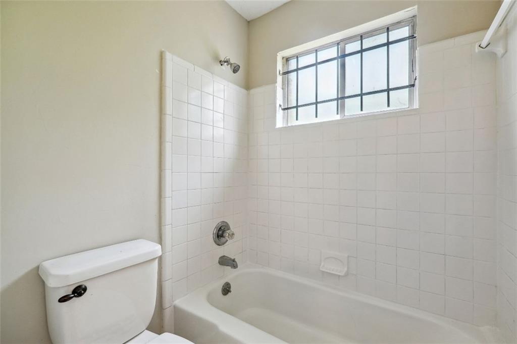 3194 ABBEYWOOD Drive