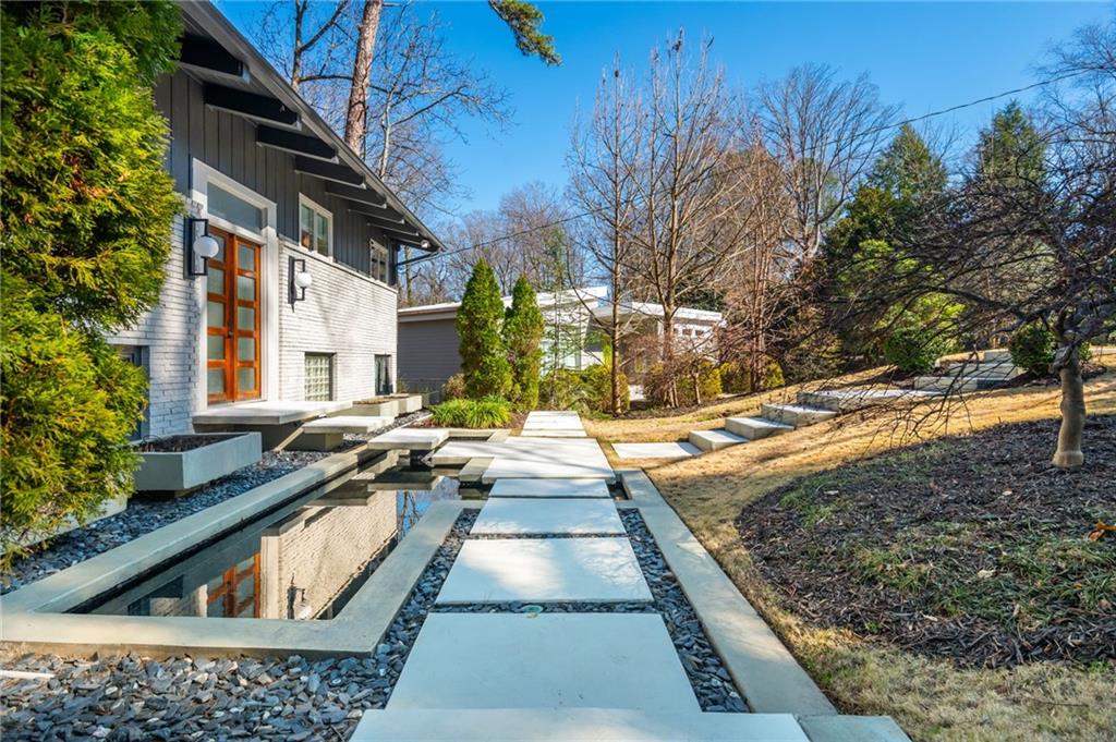 1304 Bernadette Lane NE