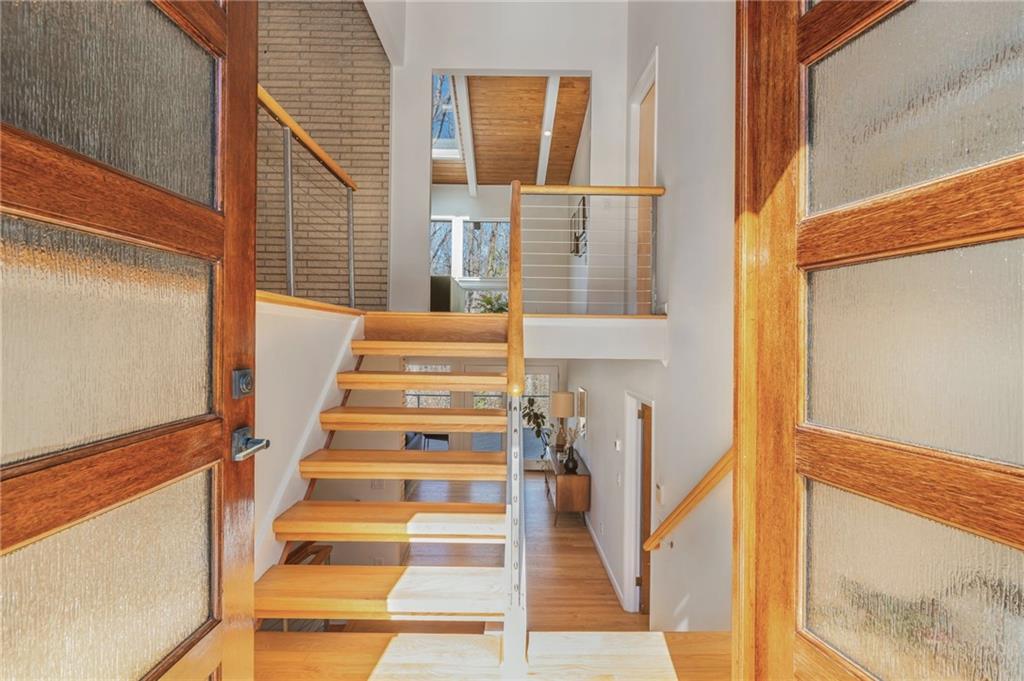 1304 Bernadette Lane NE