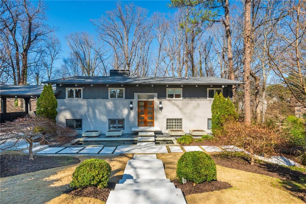 1304 Bernadette Lane NE