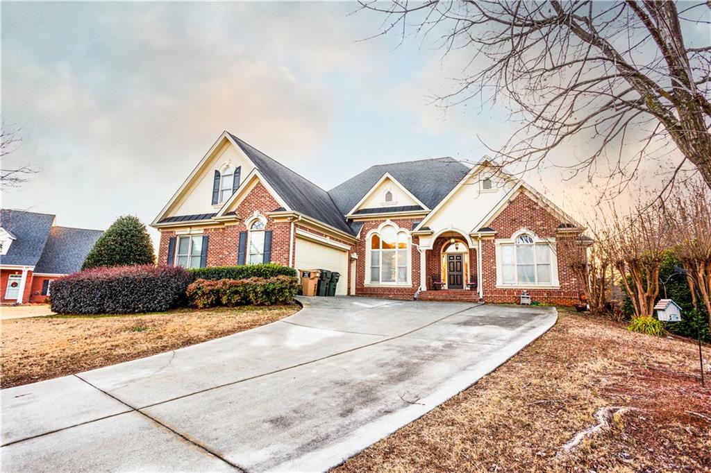 907 Hannah Court, Loganville, Georgia image 1