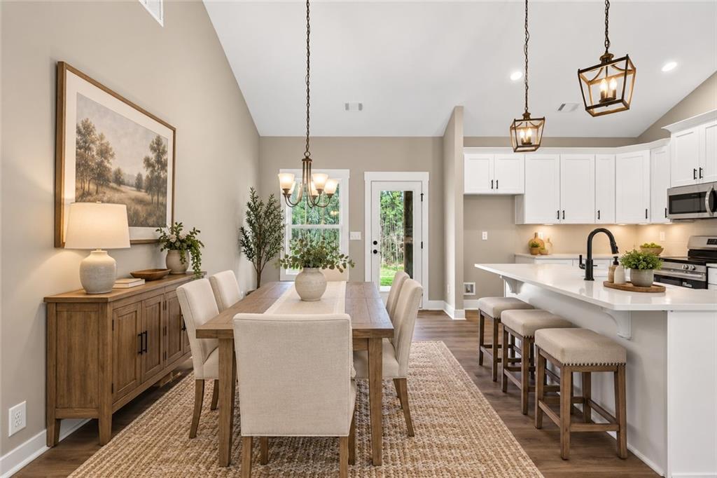 382 PLEASANT HILL Road