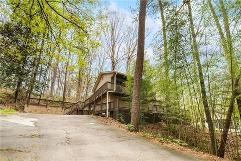 5121 Heather Road SE Smyrna GA 30082