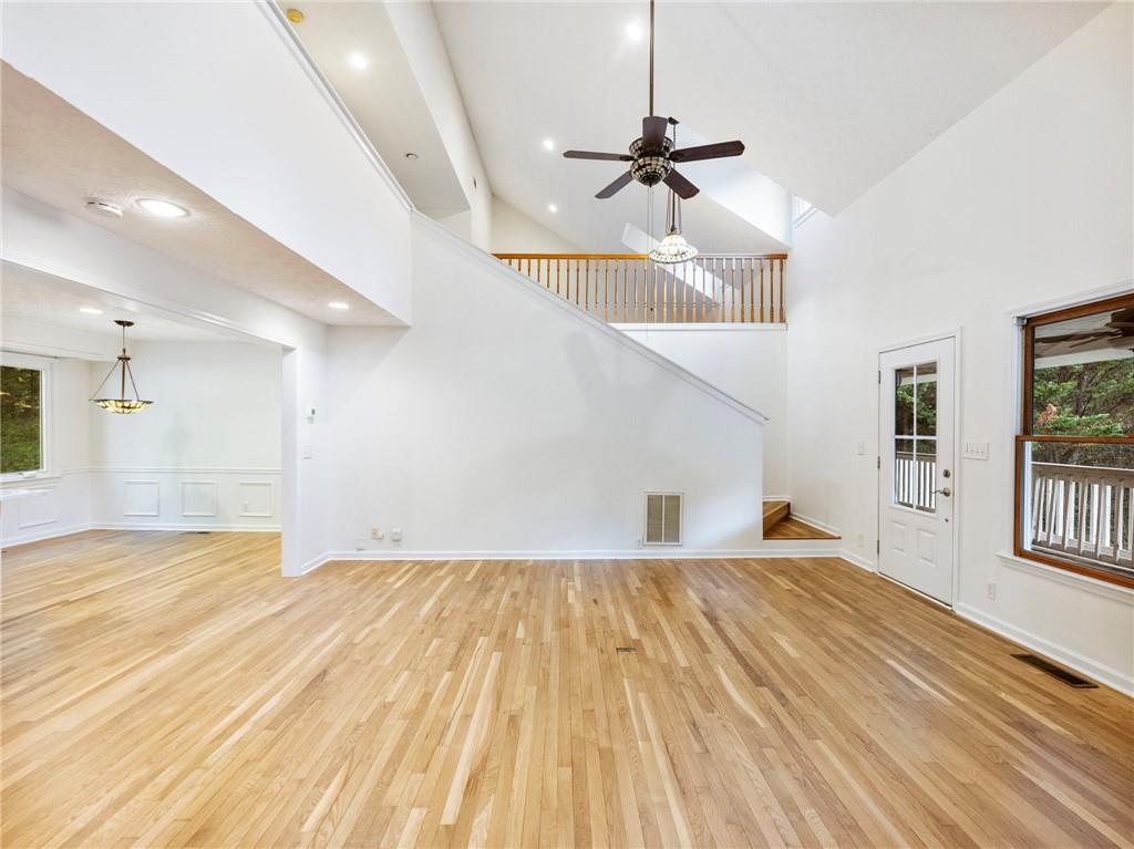 7389 Williams Road