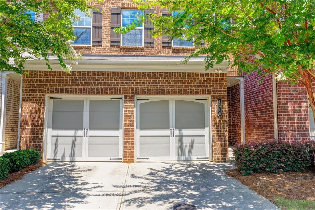 1246 Foxcroft Lane