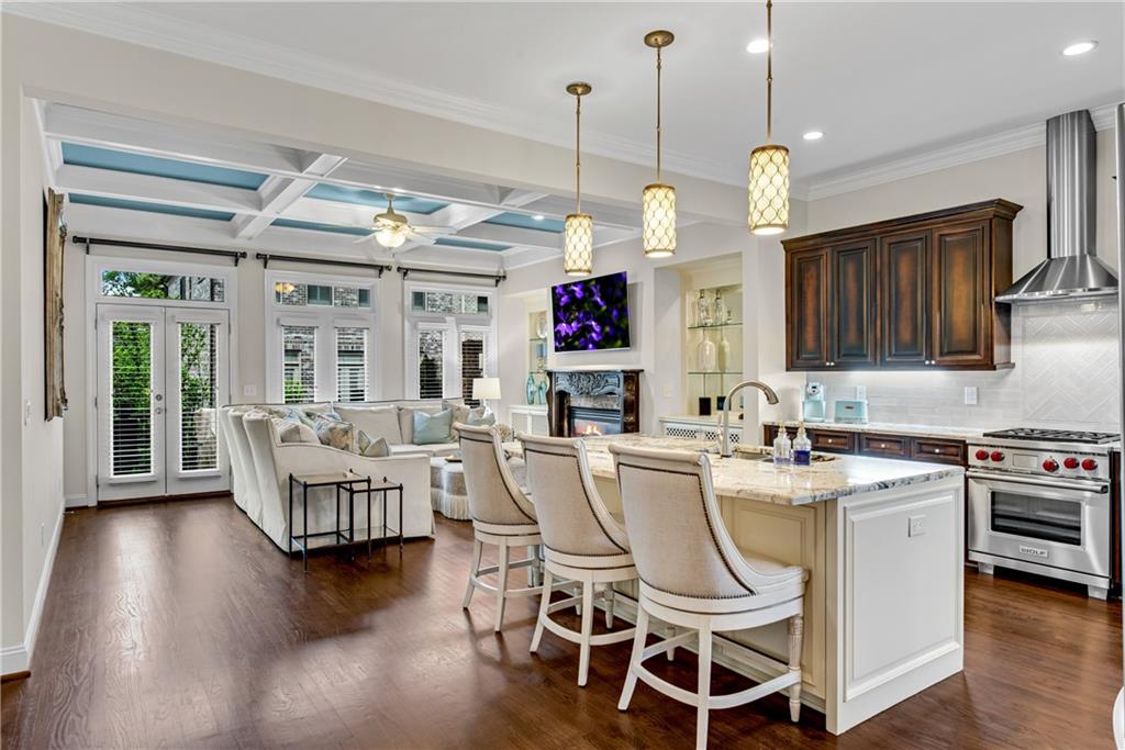 3663 Brookhaven Manor Crossing, Atlanta, Georgia image 5