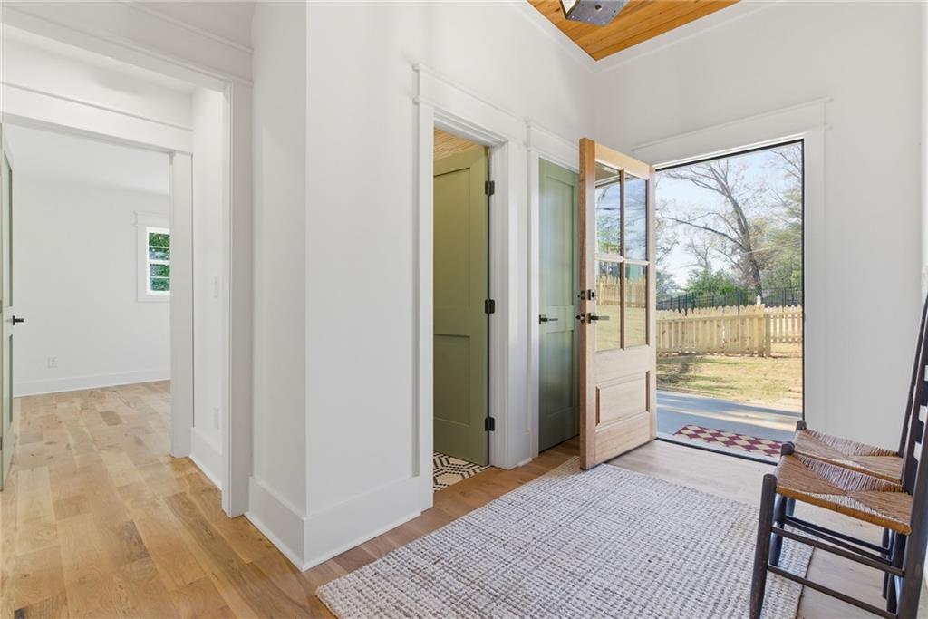 542 Sugar Hill Drive NW