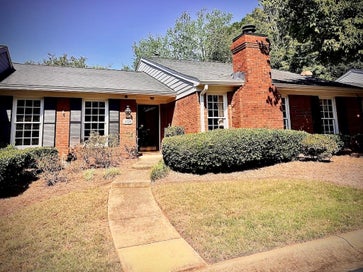 803 Dunwoody Chace Sandy Springs GA 30328