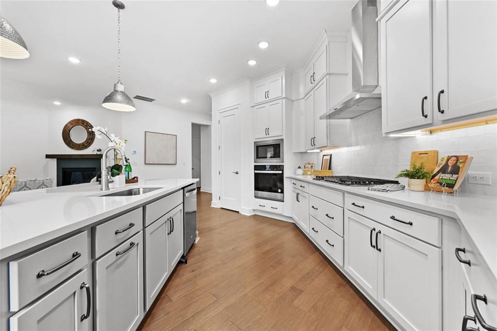 The Retreat at Sterling on the Lake - Residential