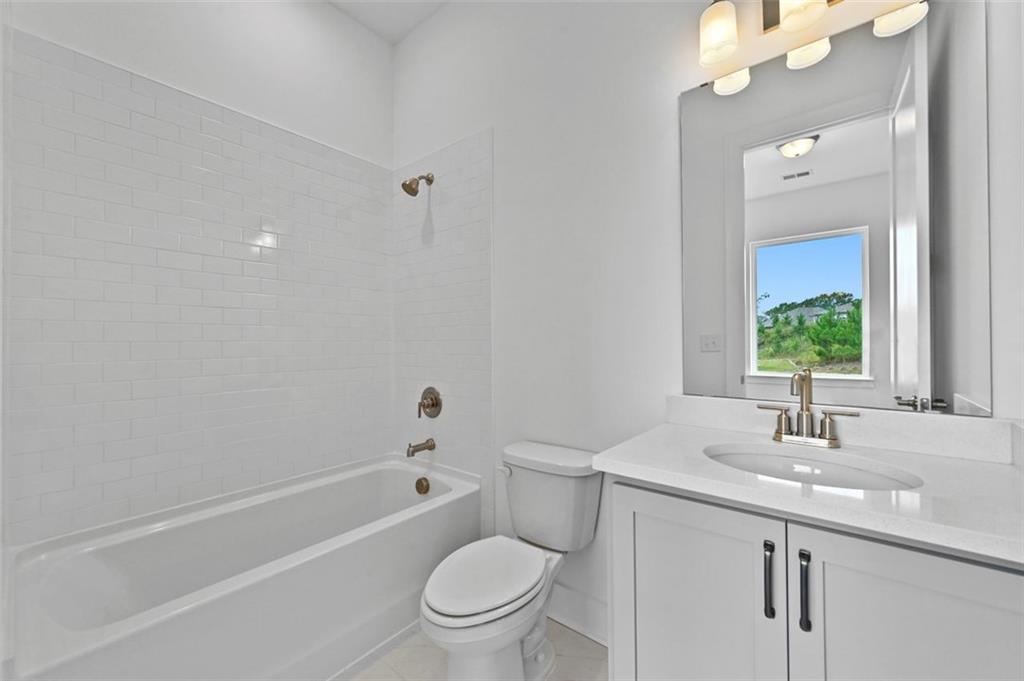 The Retreat at Sterling on the Lake - Residential