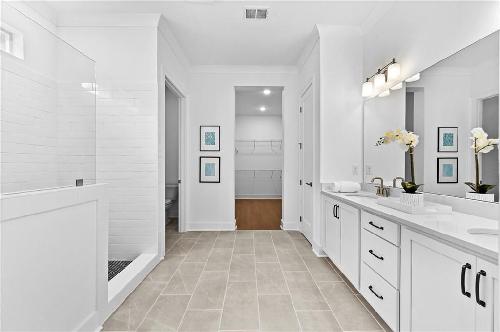 The Retreat at Sterling on the Lake - Residential