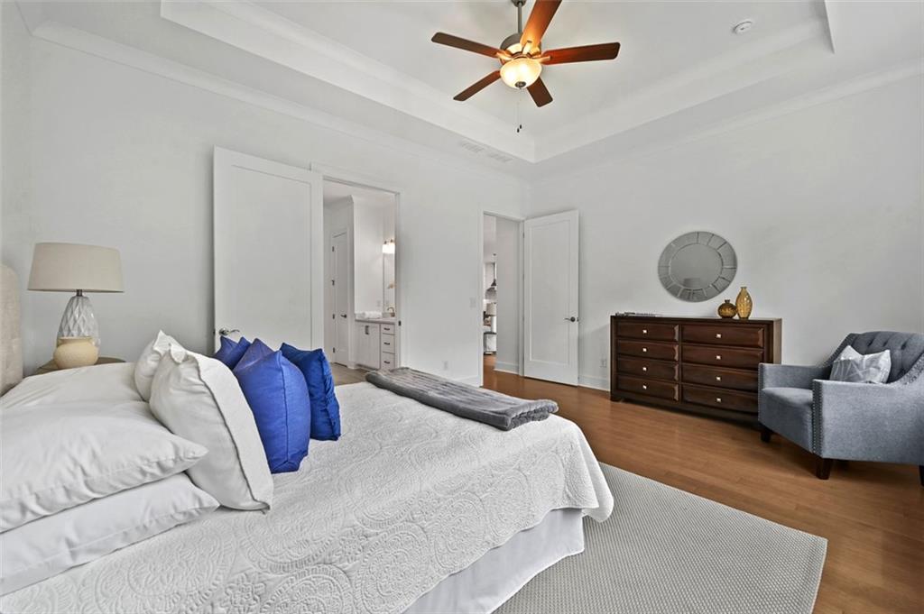 The Retreat at Sterling on the Lake - Residential