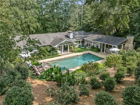 Photo of 4860 Northland Drive, Sandy Springs, GA 30342 (MLS # 7647661)