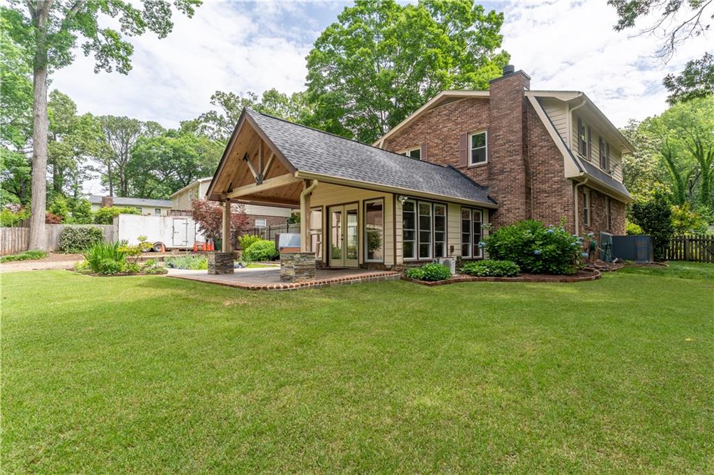 1652 Weymouth Court, Tucker, Georgia image 5