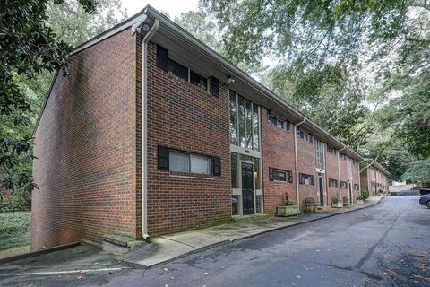 Photo of 1133 Clairemont Avenue #D, Decatur, GA 30030 (MLS # 7636712)