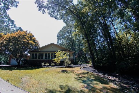 A home in Newnan