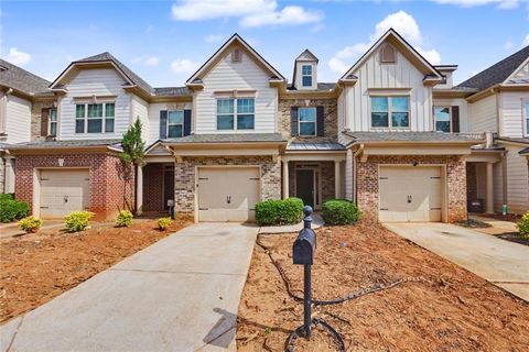 Townhouse For Sale - 5124 Madeline Place<br/> Stone Mountain, GA 30083