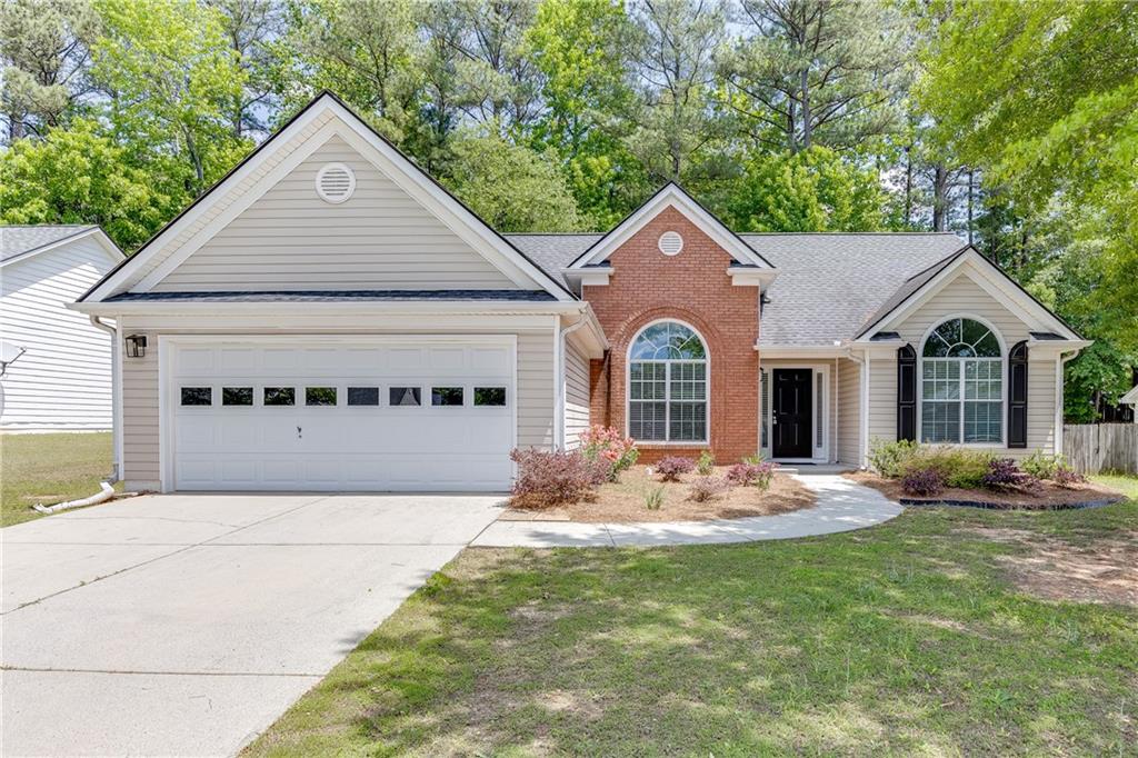 2175 Charleston Oak Circle, Lawrenceville, Georgia image 1