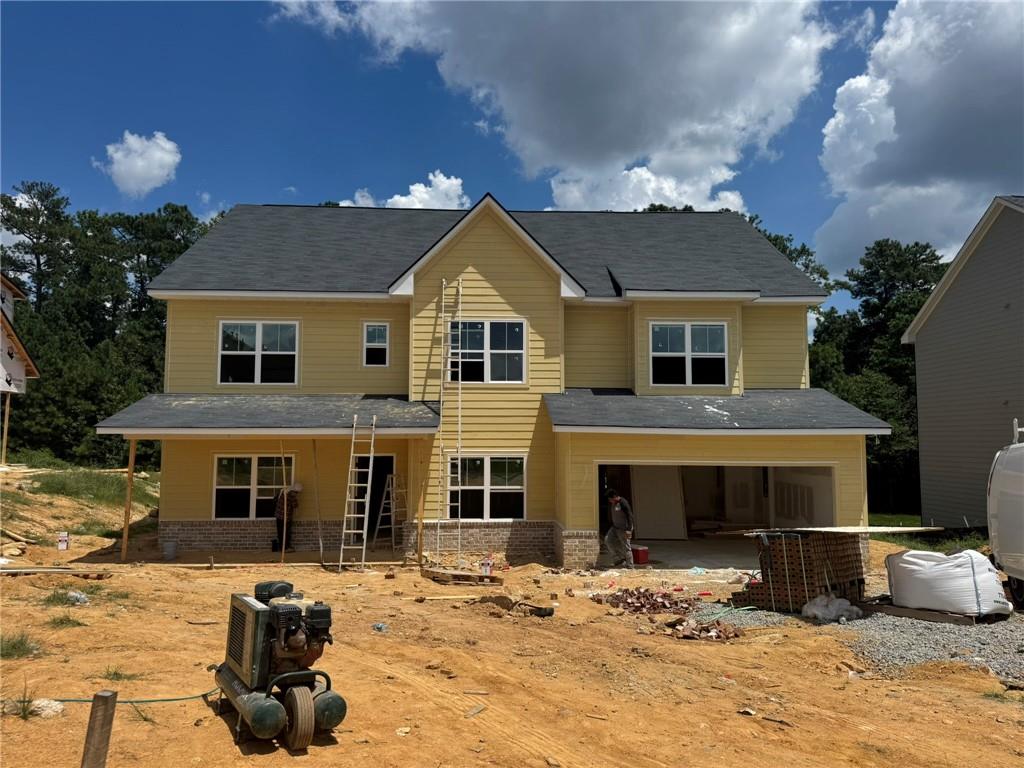 New Construction! Beautiful five bedroom, four bath home in the Hamrick Lake subdivision. Step inside to the spacious main floor of the home, open concept with family room, dining area and beautiful kitchen for the whole family to gather together. This kitchen has solid wood cabinets, stainless steel appliances, an island, and Granite counter tops!! The main floor also features a room perfect for a home office, as well as a bedroom with bathroom with a tile shower/tub combo. Travel to the upper level offering four bedrooms, including the master suite. The master offers a large walk-in closet. The master bathroom has features including the double vanity, a large tile shower, and a relaxing bathtub. The additional three bedrooms on the upper level offer ample space for family, and guests! You do not want to miss out on this BEAUTIFUL home which offers lots of room for the whole family.