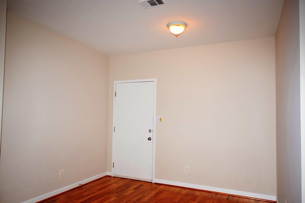 1421 Peachtree Street NE 307