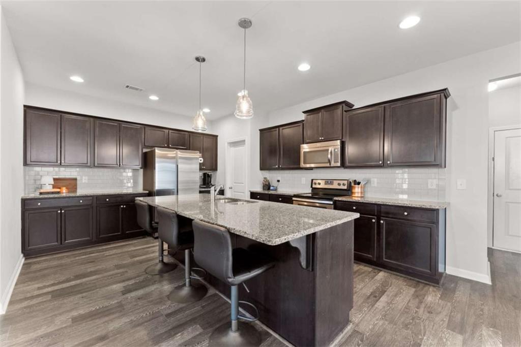 5924 Waterway Place, Flowery Branch, Georgia image 3