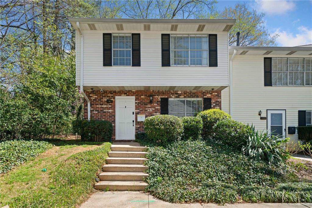382 Leisure Court, Marietta, Georgia image 1