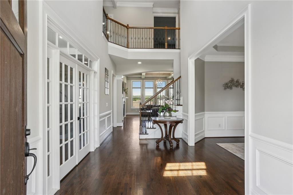 5935 Meyers Park
