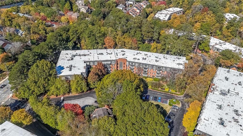 28410 Plantation Drive NE