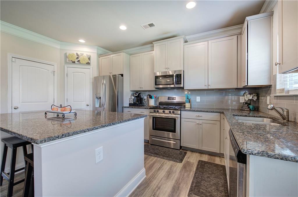 45 Twelve Oaks Drive, Cartersville, Georgia image 18