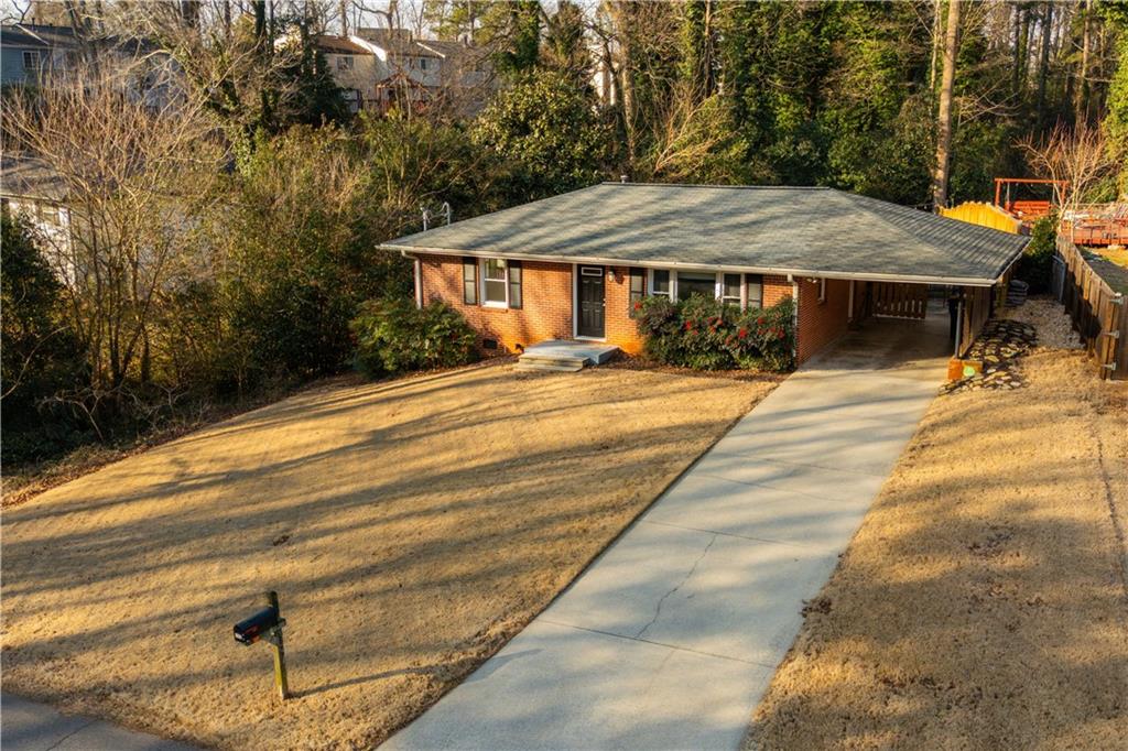 1972 Clearwater Drive SE