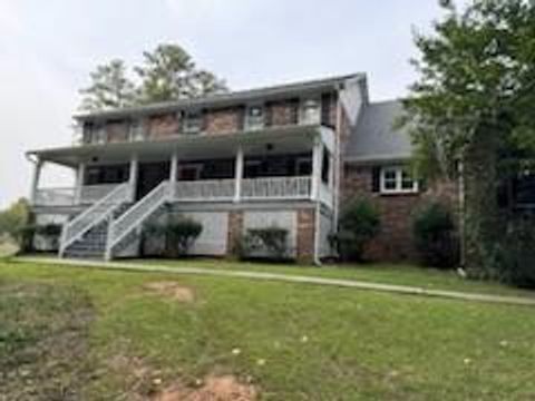 A home in Snellville