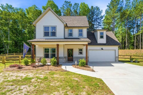 Homes For Sale - 1135 Awenasa Drive<br/> Douglas County, Villa Rica, GA 30180
