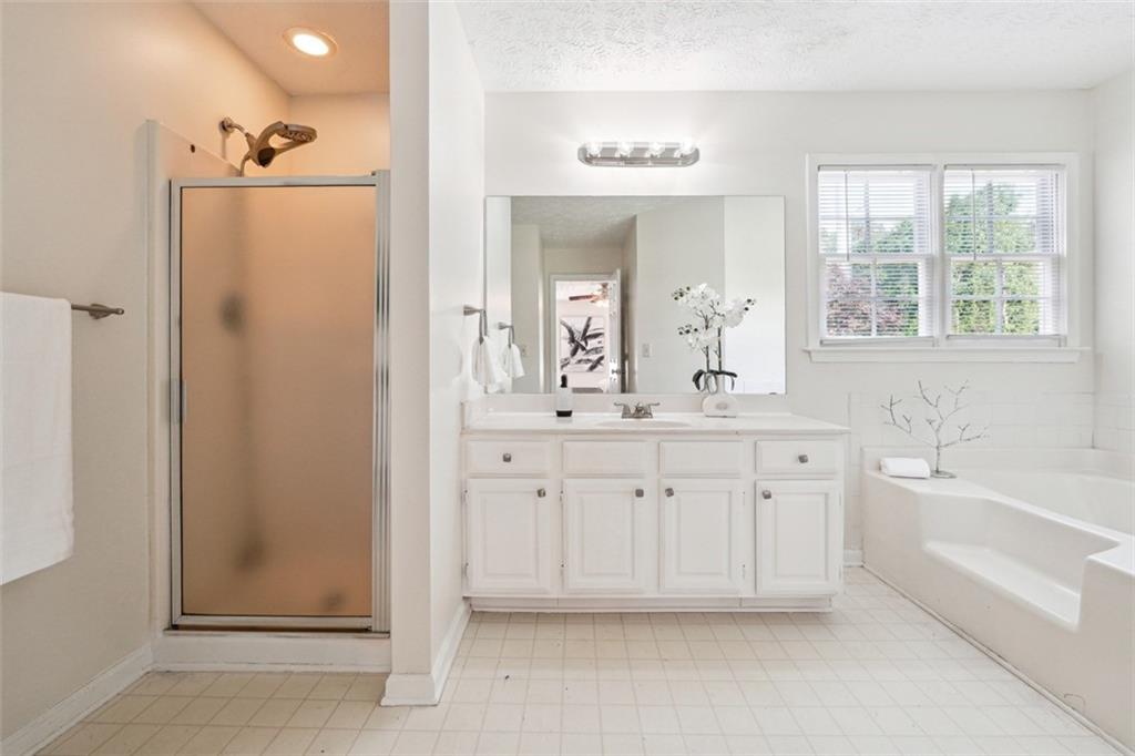 1624 Glenfield Drive, Lawrenceville, Georgia image 21