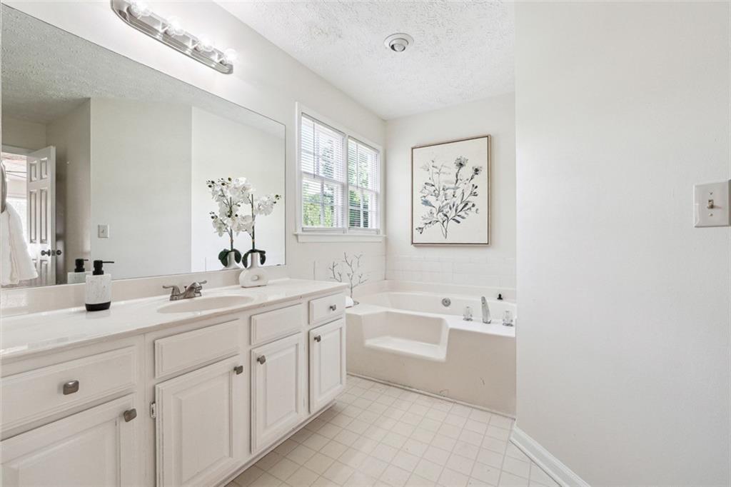1624 Glenfield Drive, Lawrenceville, Georgia image 22