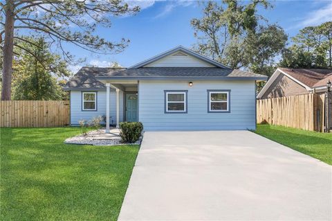 19 Robin Hood Drive Savannah GA 31406
