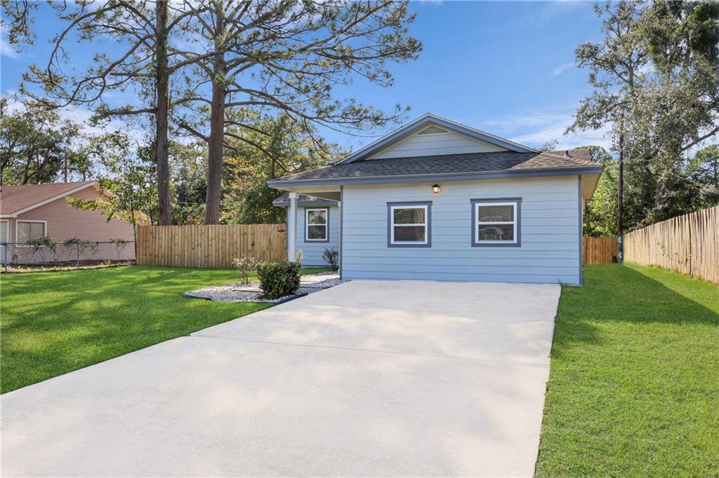 19 Robin Hood Drive