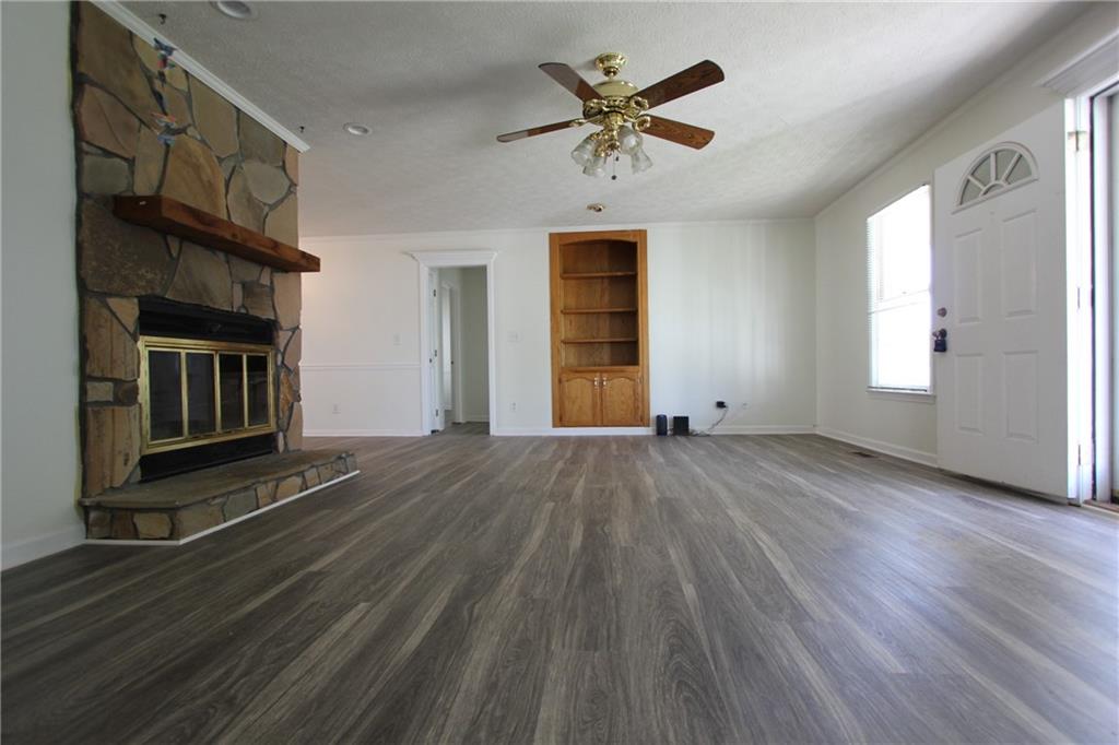 818 Springlake Road