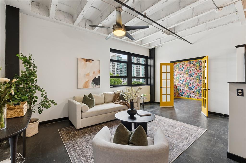 878 Peachtree Street NE 621