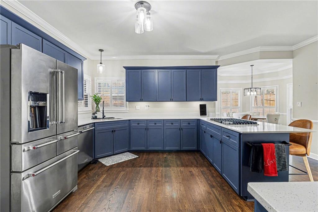 6021 Rocky Shoals Court