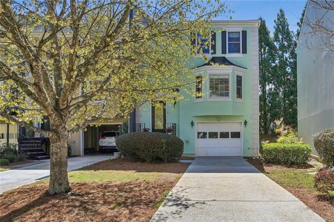 Photo of 18 Sycamore Station, Decatur, GA 30030 (MLS # 7739896)