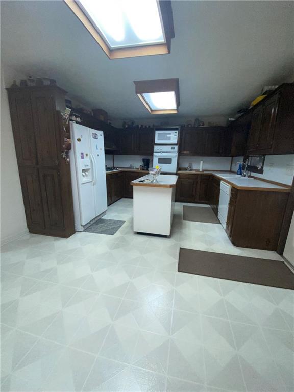 3749 Centerville Rosebud Road