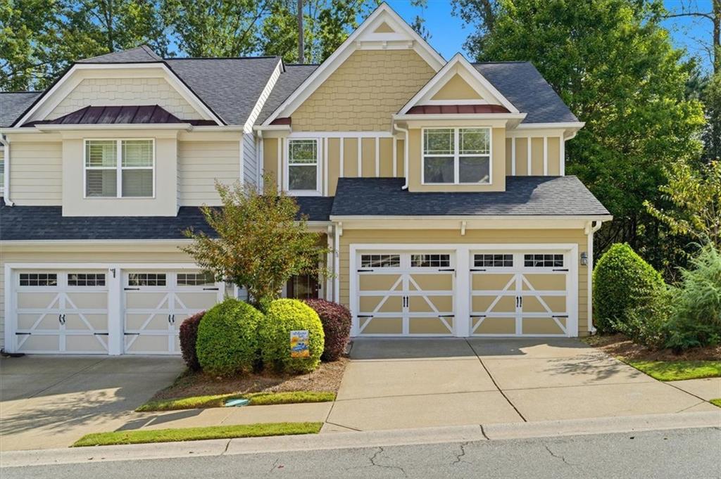 311 OAKVIEW Way