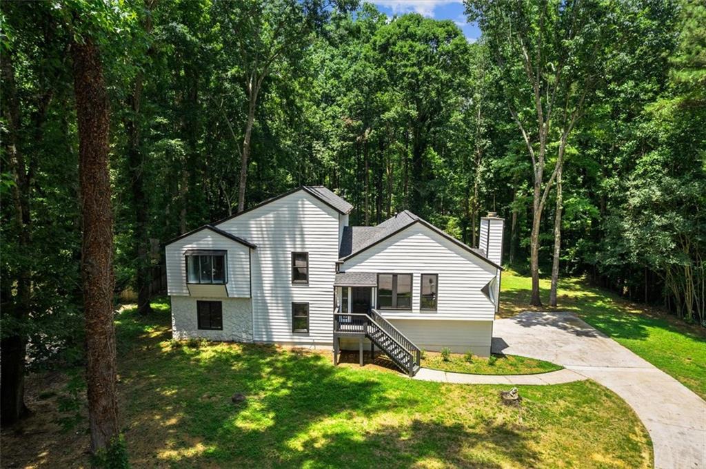 5017 TANAGA Court