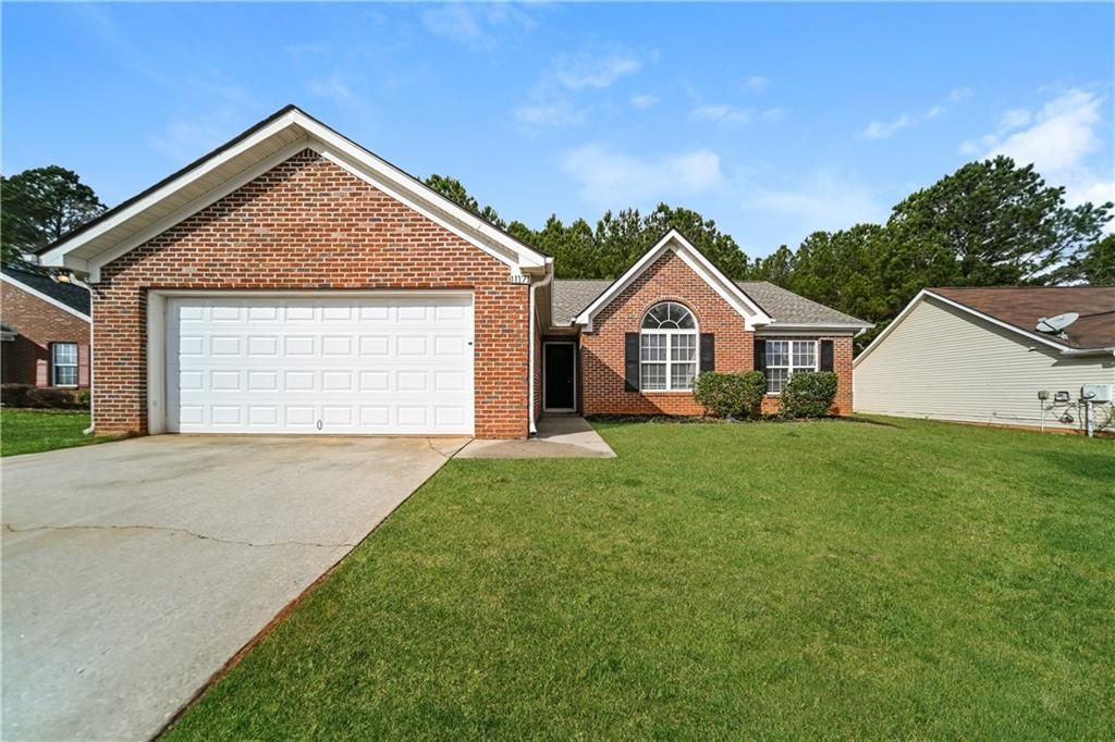 Photo of 11171 Knotty Pine Place, Hampton, GA 30228 (MLS # 7701914)