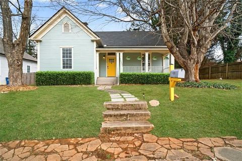 1033 White Oak Avenue SW Atlanta GA 30310