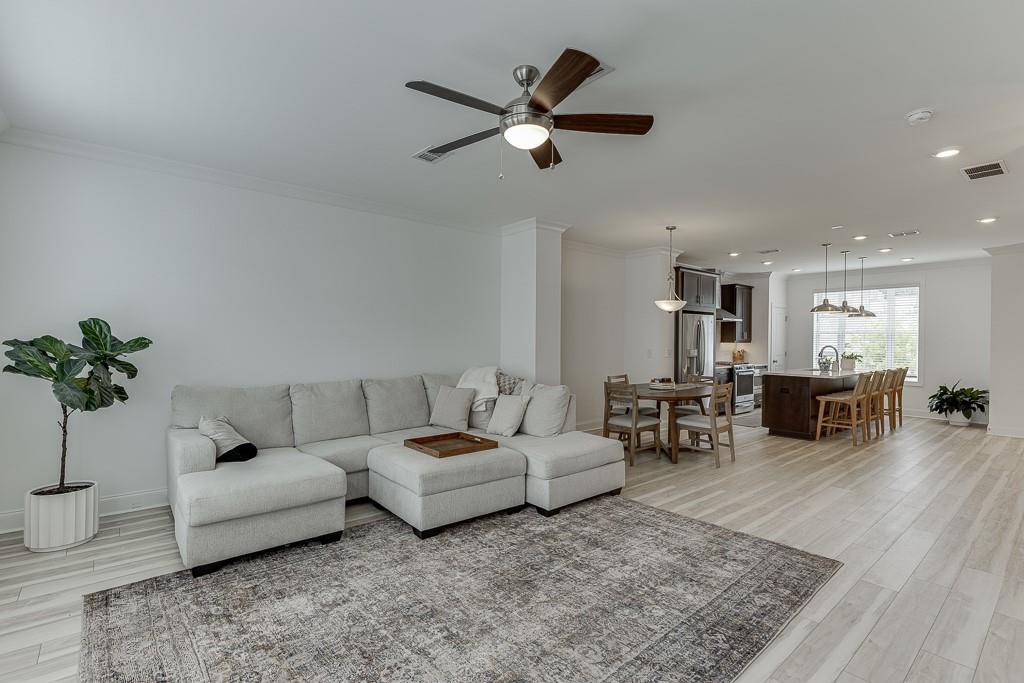 1117 Larkin Drive, Buford, Georgia image 18