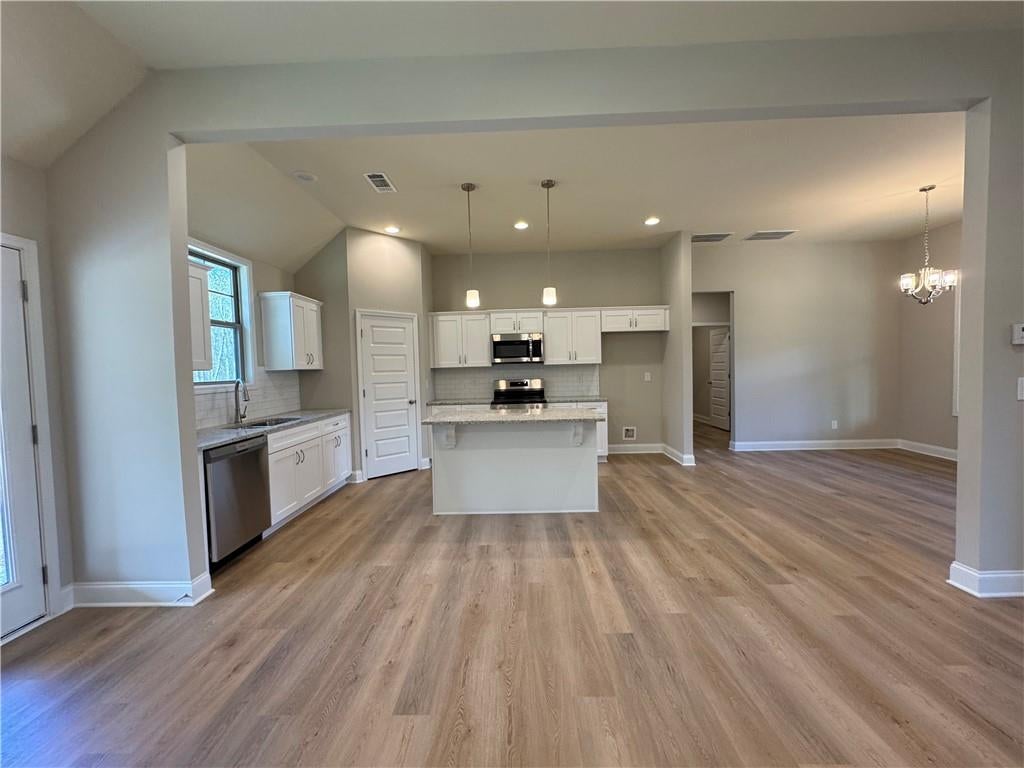 4297 Round Stone Trail