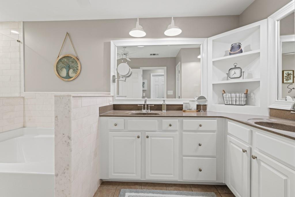 4364 Grove Field Court, Suwanee, Georgia image 38