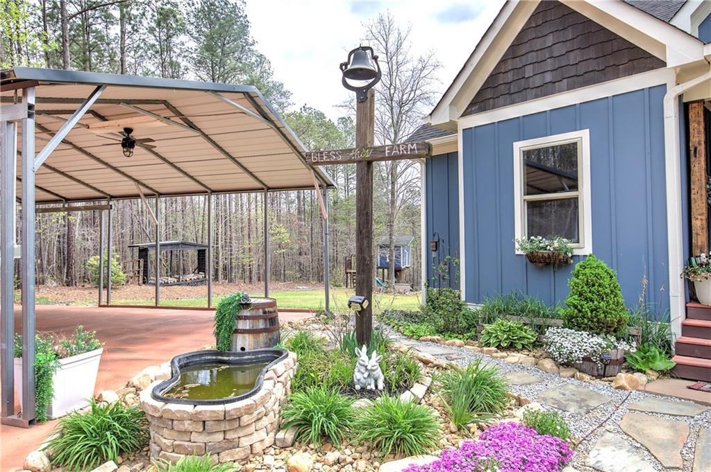 100 Buckwood Farms Path