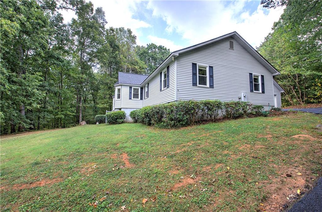 65 Gaddis Road NW